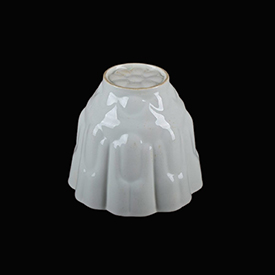 Round ornamental jelly mould