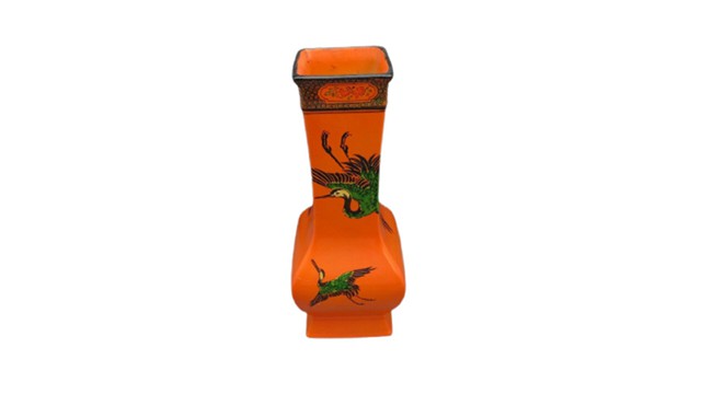 stork vase